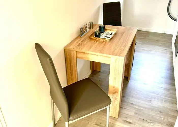 בית נופש Am Deich Mit Kueche, Balkon Und Smart-tv *